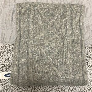 Old Navy Knit Gray Scarf